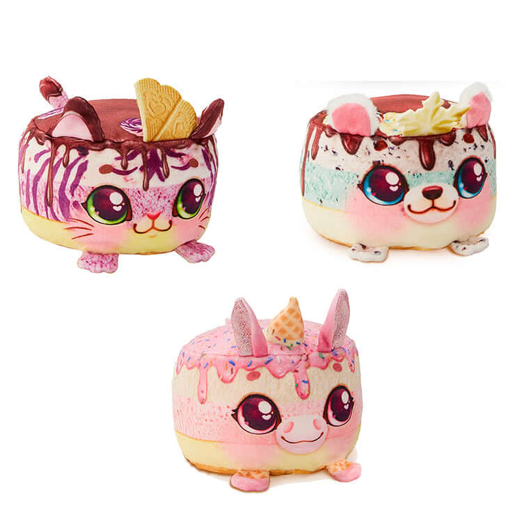 Cookeez Makery S2 Freezy Cakez Playset featuring cute plush dessert characters.